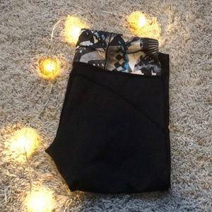 Lululemon cropped leggings